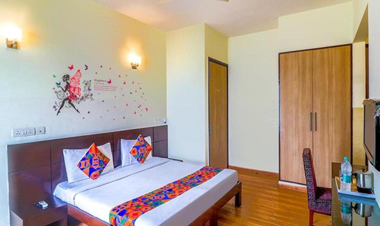 Fabhotel Santoor Geeta Bhawan Square Індаур Екстер'єр фото