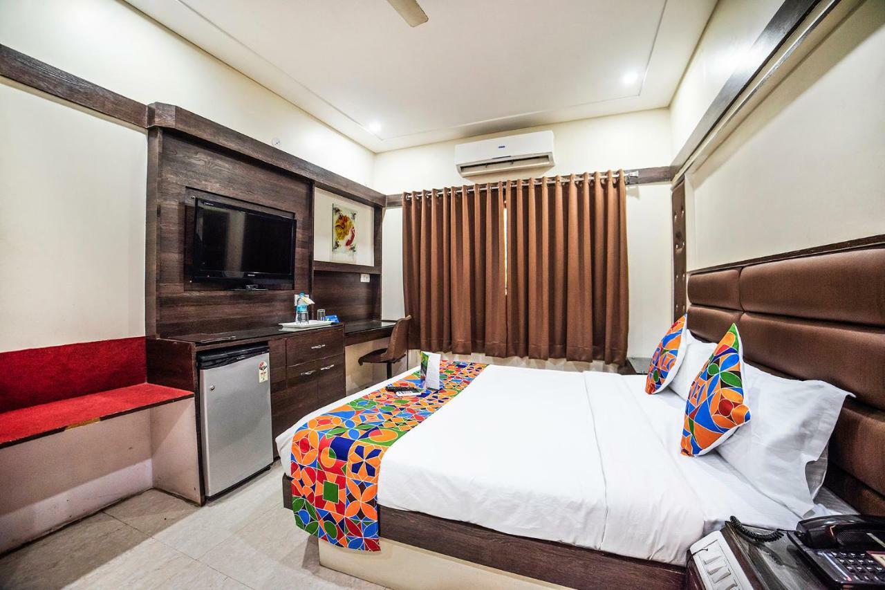 Fabhotel Santoor Geeta Bhawan Square Індаур Екстер'єр фото