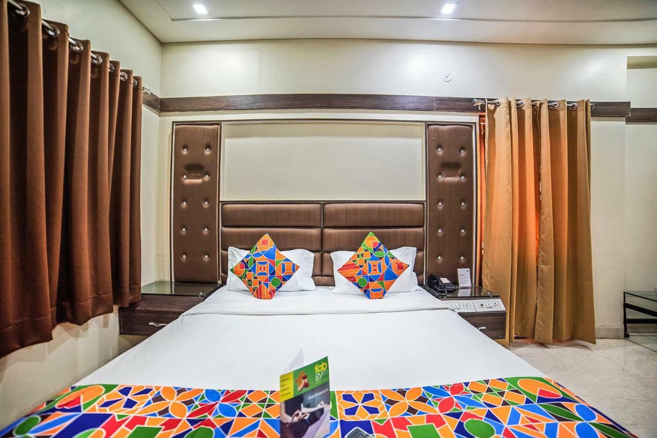 Fabhotel Santoor Geeta Bhawan Square Індаур Екстер'єр фото