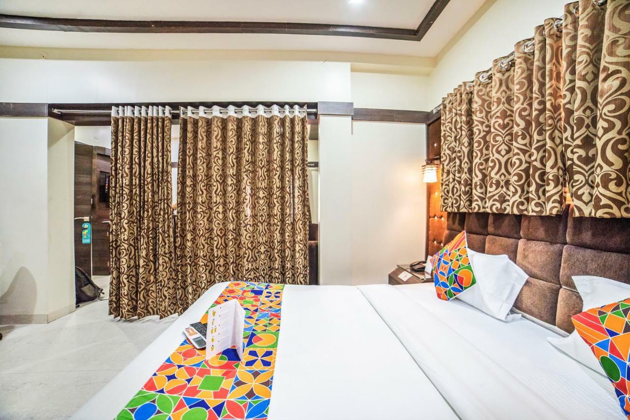 Fabhotel Santoor Geeta Bhawan Square Індаур Екстер'єр фото